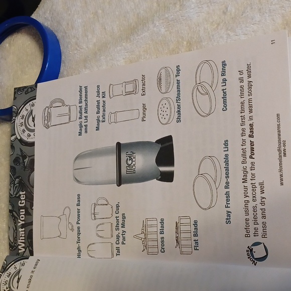 Magic bullet blender and lid attachments, extractor, cross blade, confort lids - Picture 6 of 8